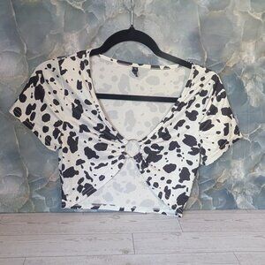 ZAFUL Cow Print O-Ring Plunging Crop Top